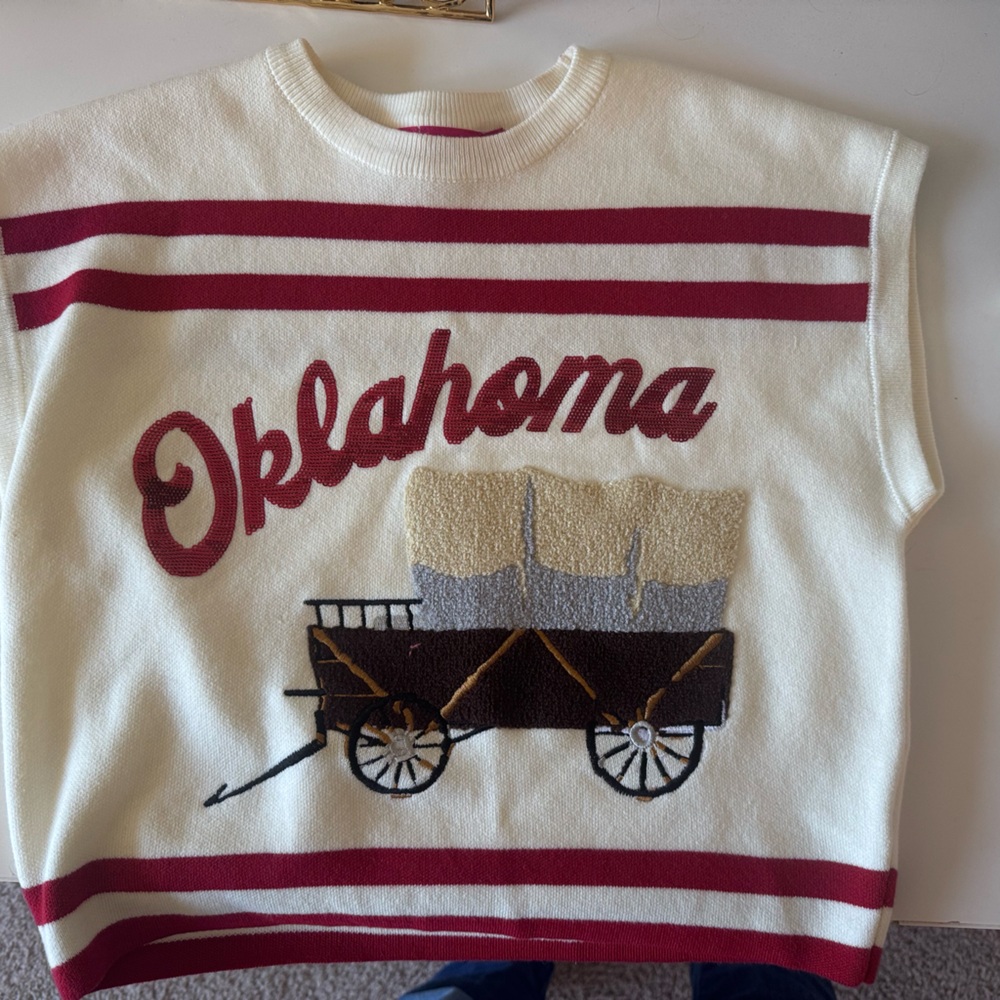 Queen of Sparkles Oklahoma Sweater size Small